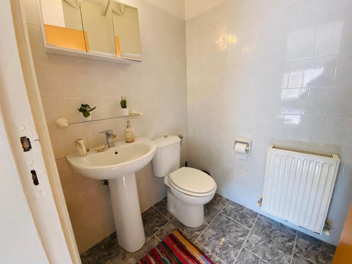 Gaia - 4 Bedroom House In Ларнака Экстерьер фото